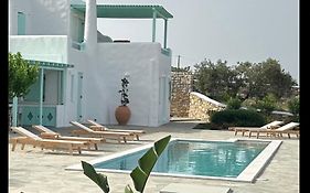 Aegean Queen Villas